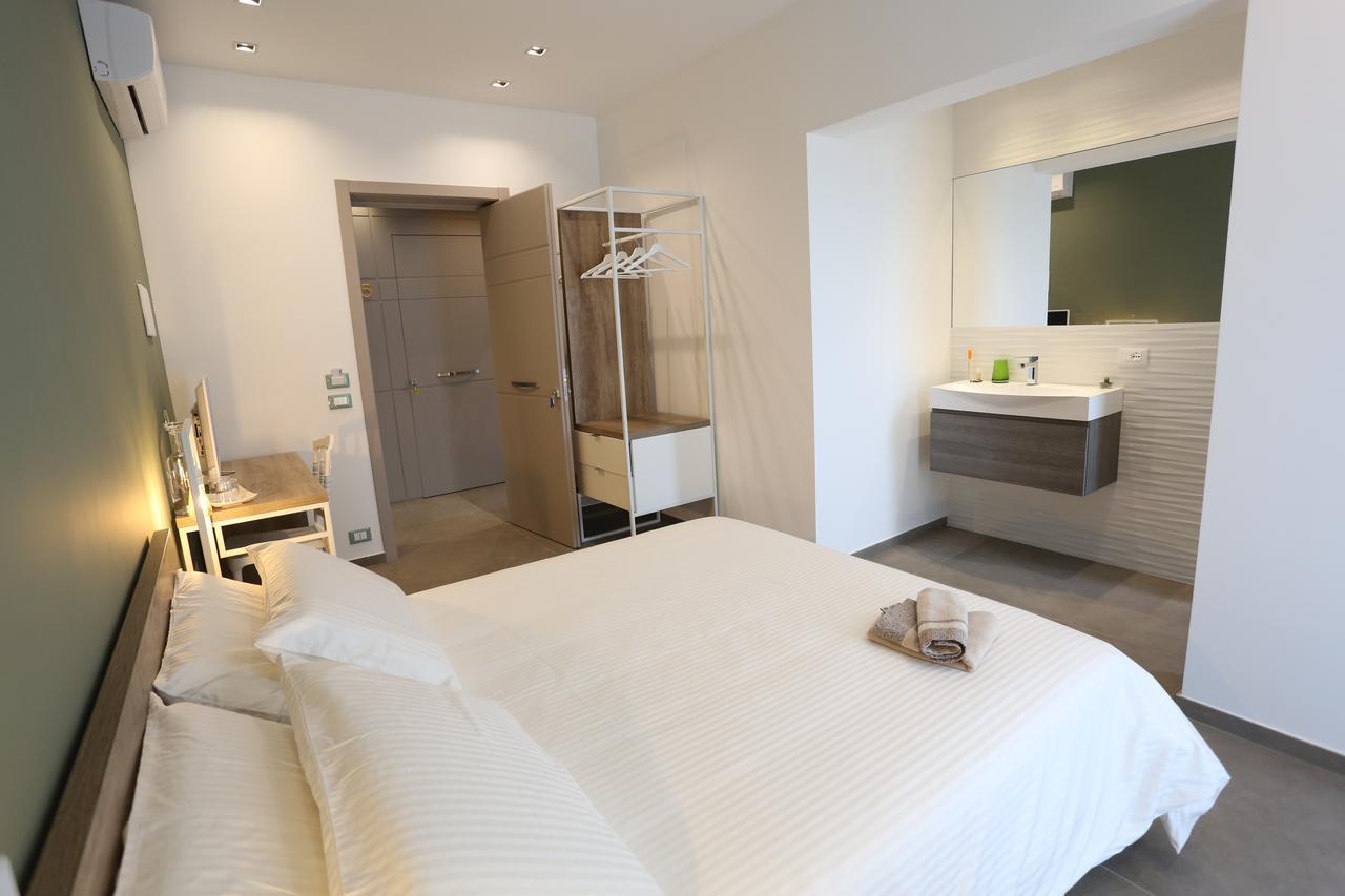 Aurienzia Hotell Ragusa Exteriör bild
